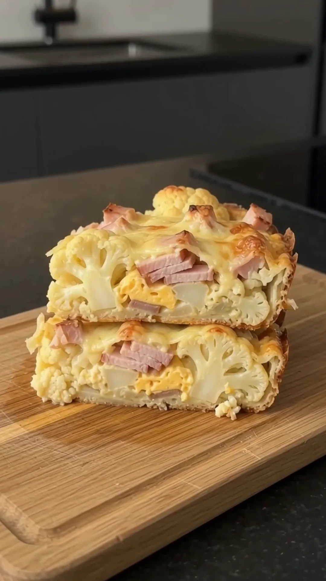 Cheesy Cauliflower and Smoked Turkey Casserole Bake