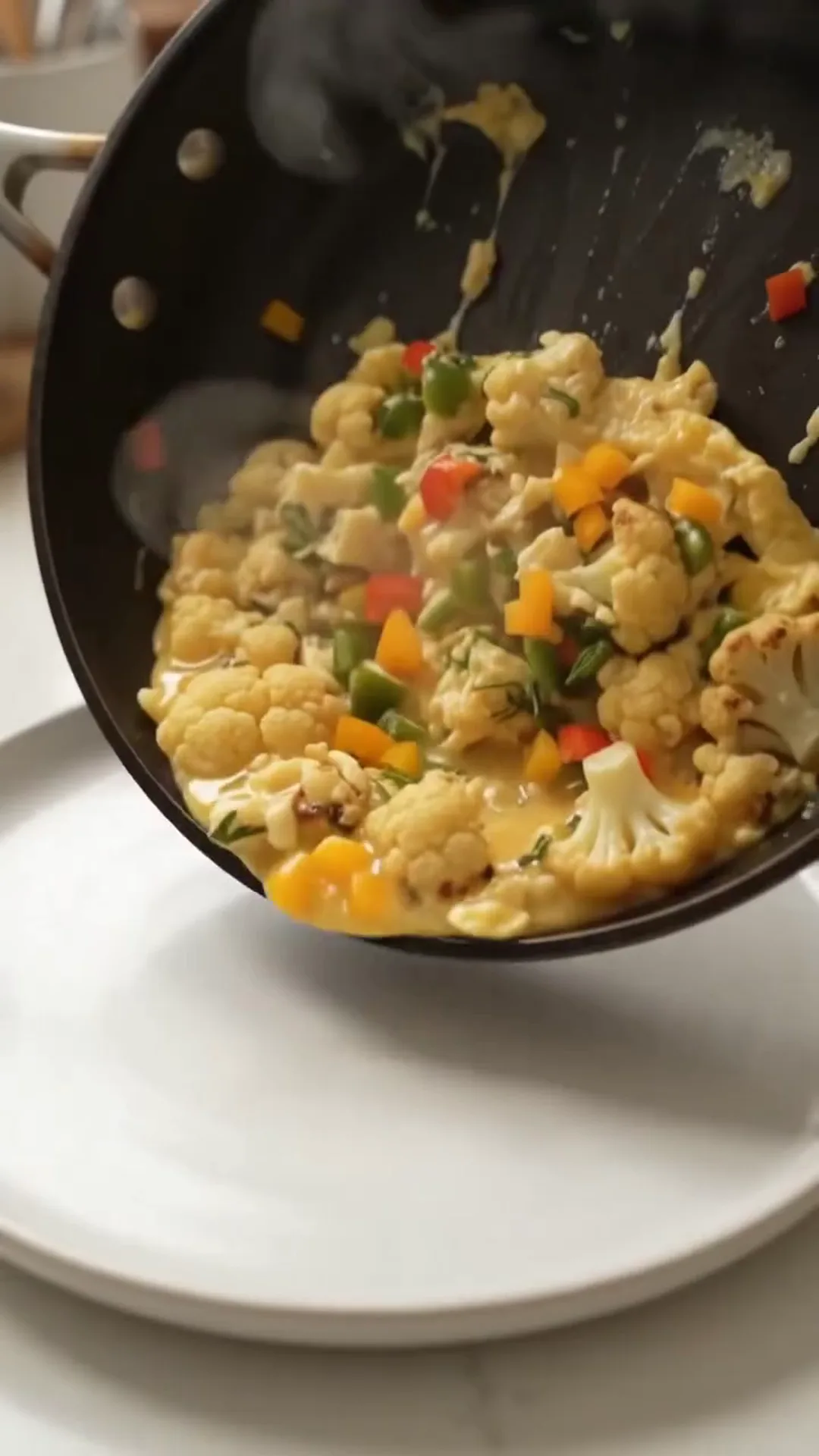 Easy Pan Fried Cauliflower and Eggs with Fresh Dill – cooking cauliflower with peppers and cheese sauce